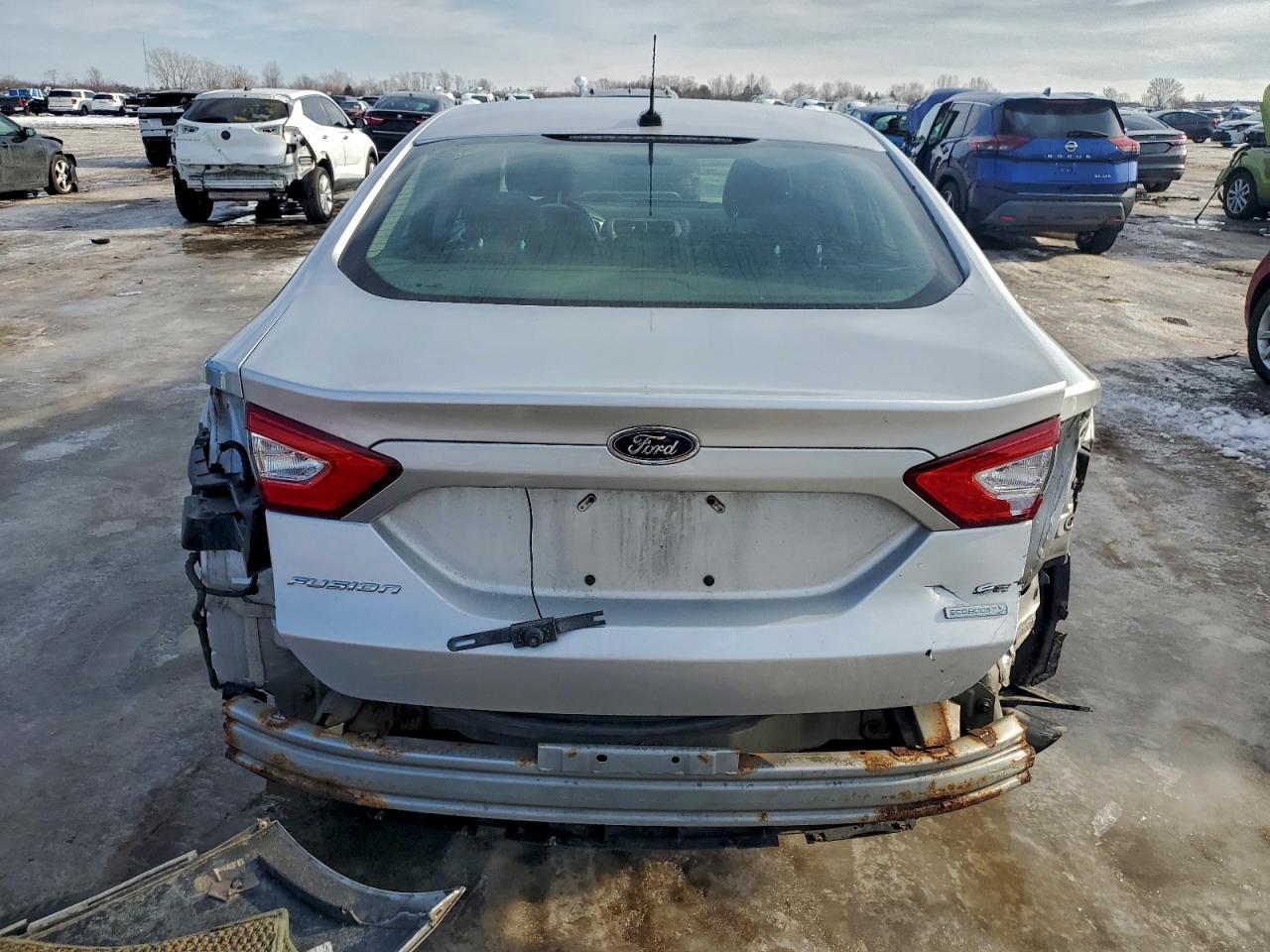 2014 FORD FUSION SE photo 6