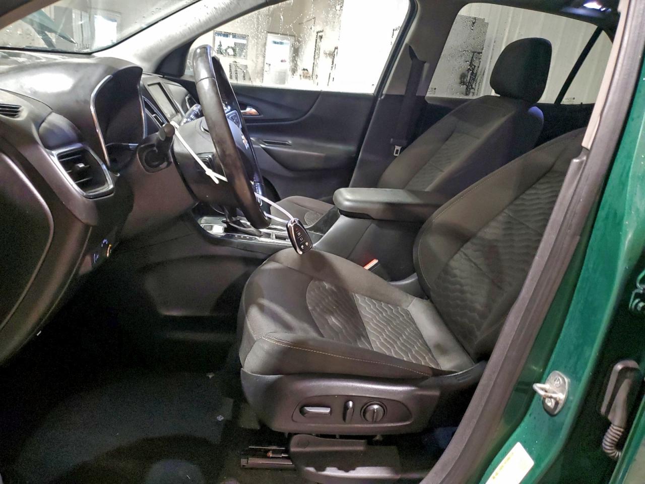 2019 CHEVROLET EQUINOX LT photo 13