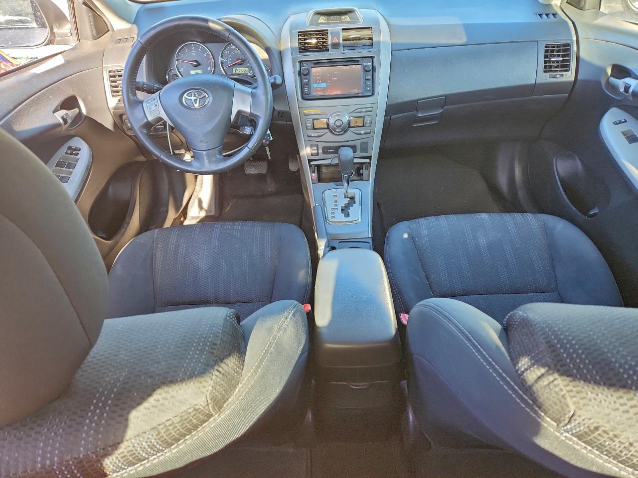 2013 TOYOTA COROLLA BASE photo 8