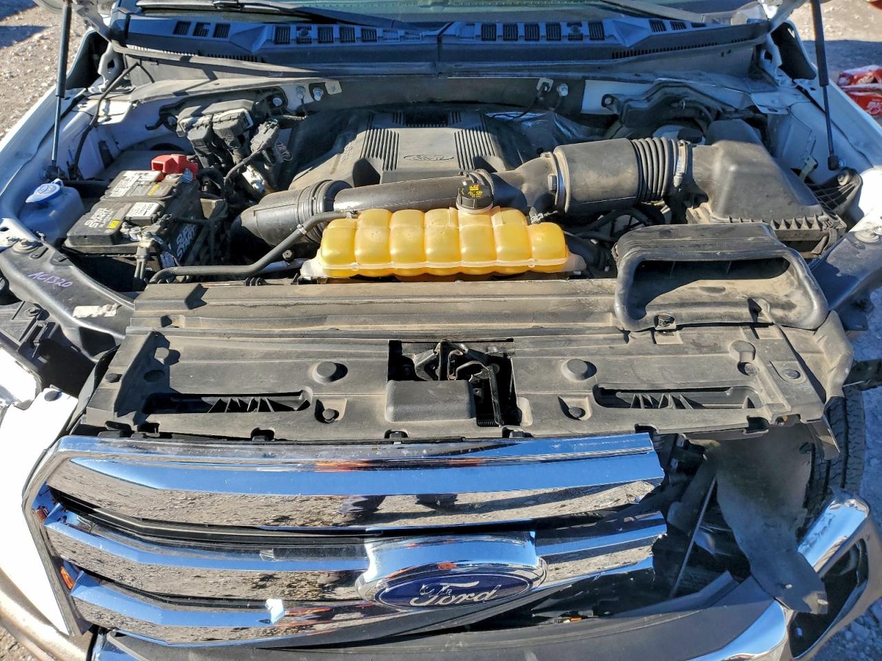 2017 FORD F150 SUPERCREW photo 11