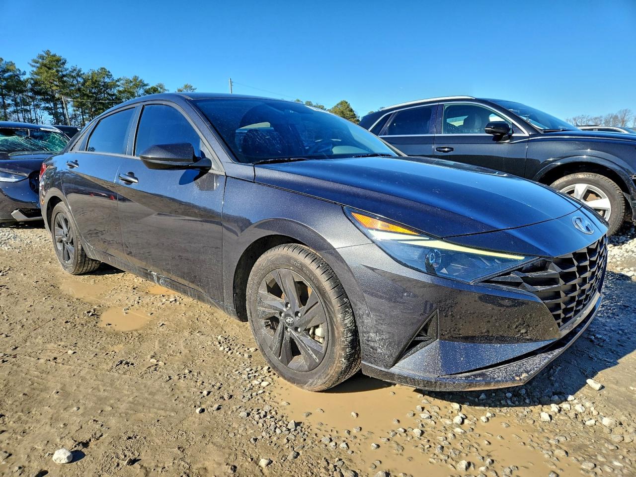 2023 HYUNDAI ELANTRA SEL photo 4