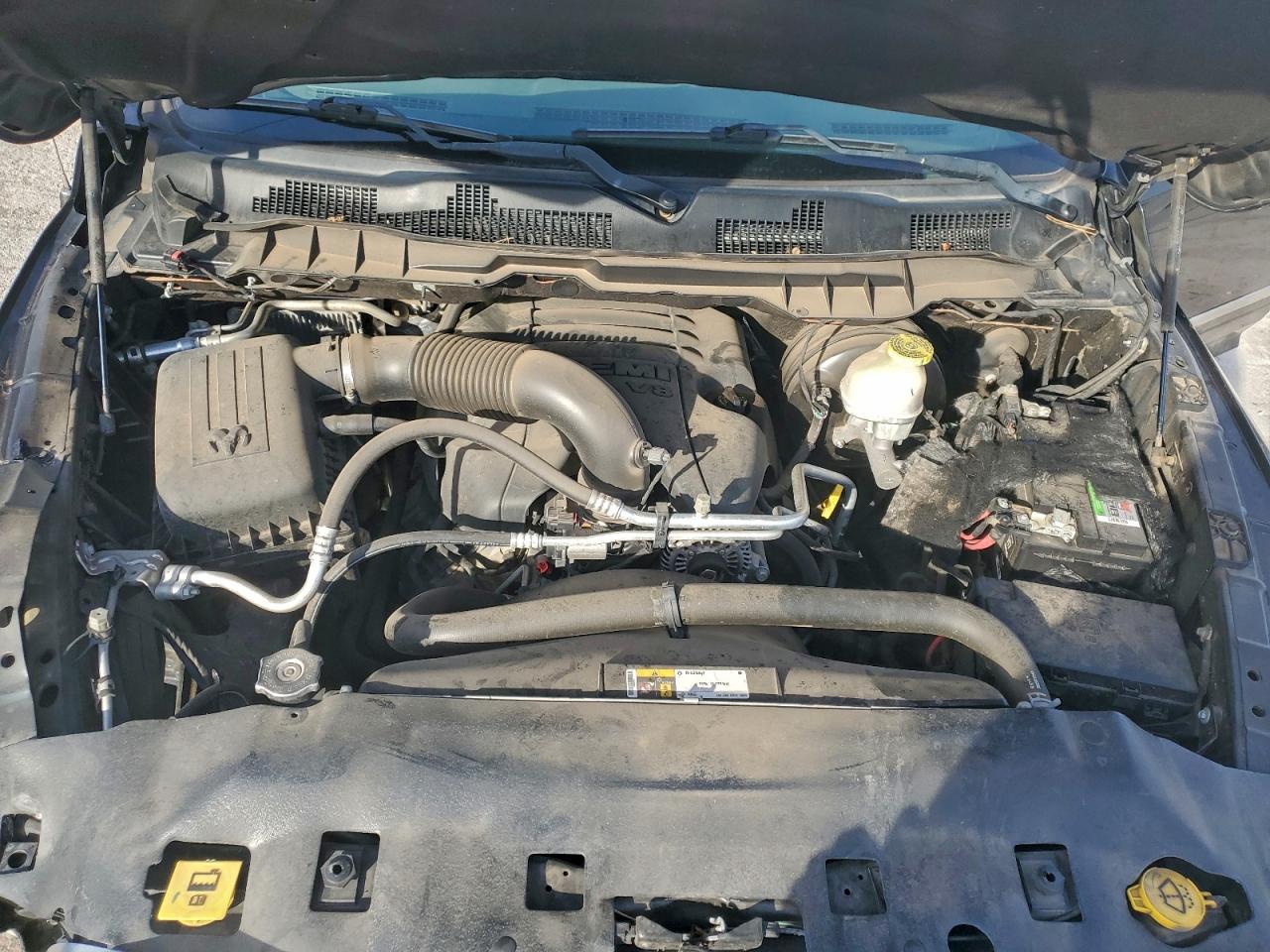 2018 RAM 1500 SLT photo 11