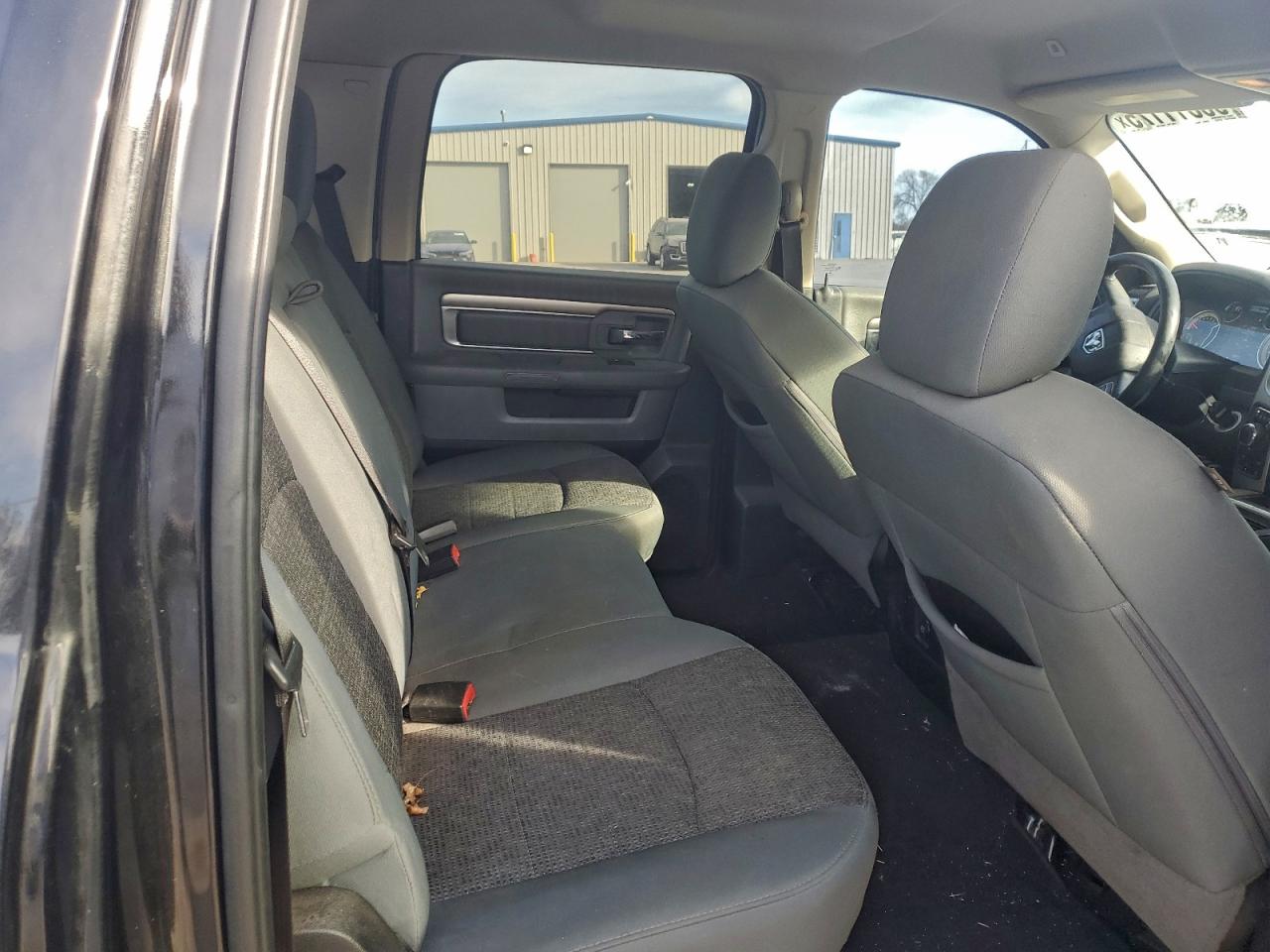 2018 RAM 1500 SLT photo 10