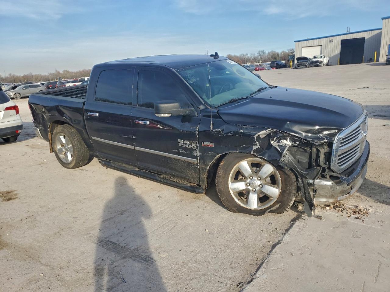 2018 RAM 1500 SLT photo 4