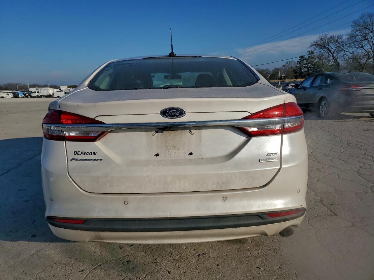 2017 FORD FUSION SE photo 11