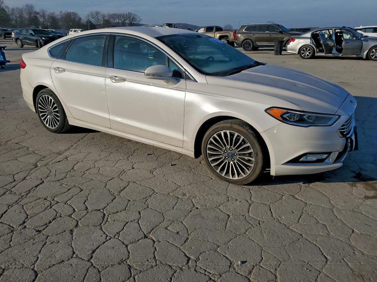 2017 FORD FUSION SE photo 7