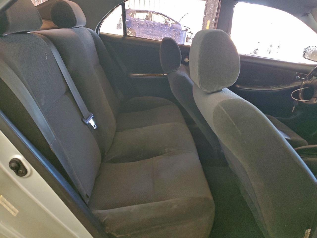 2004 TOYOTA COROLLA CE photo 10
