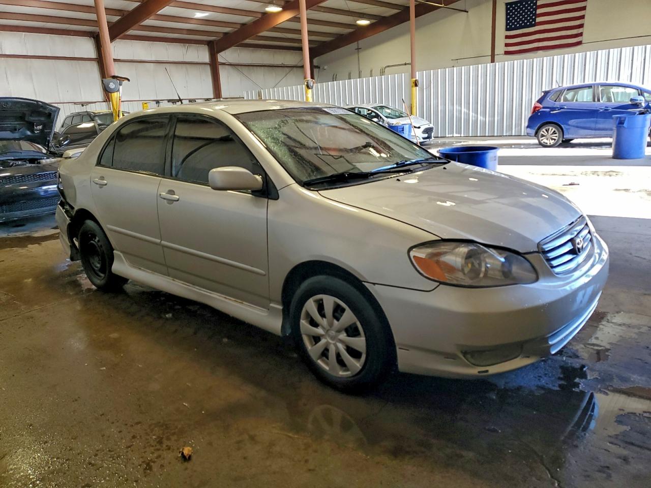 2004 TOYOTA COROLLA CE photo 4