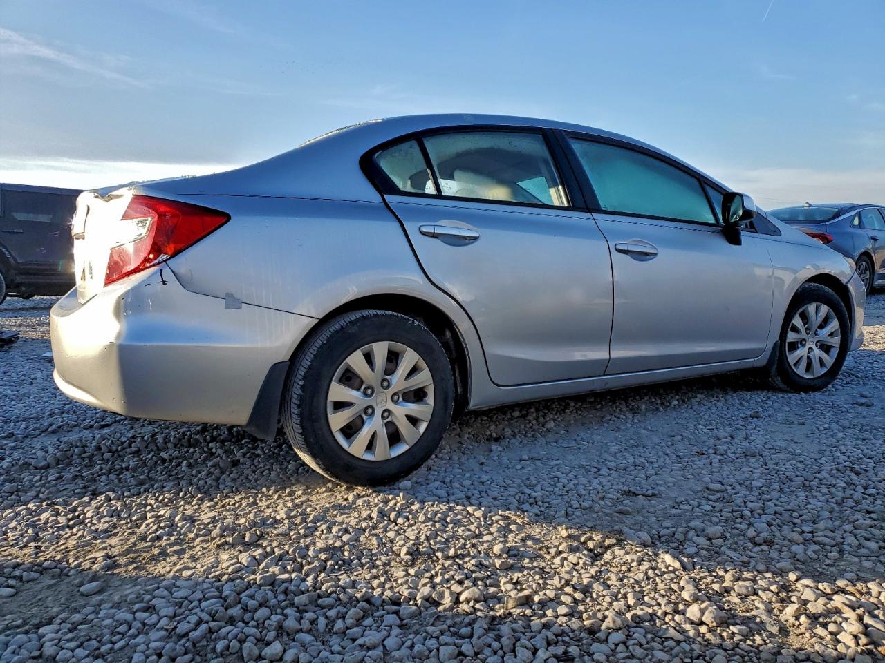 2012 HONDA CIVIC LX photo 3