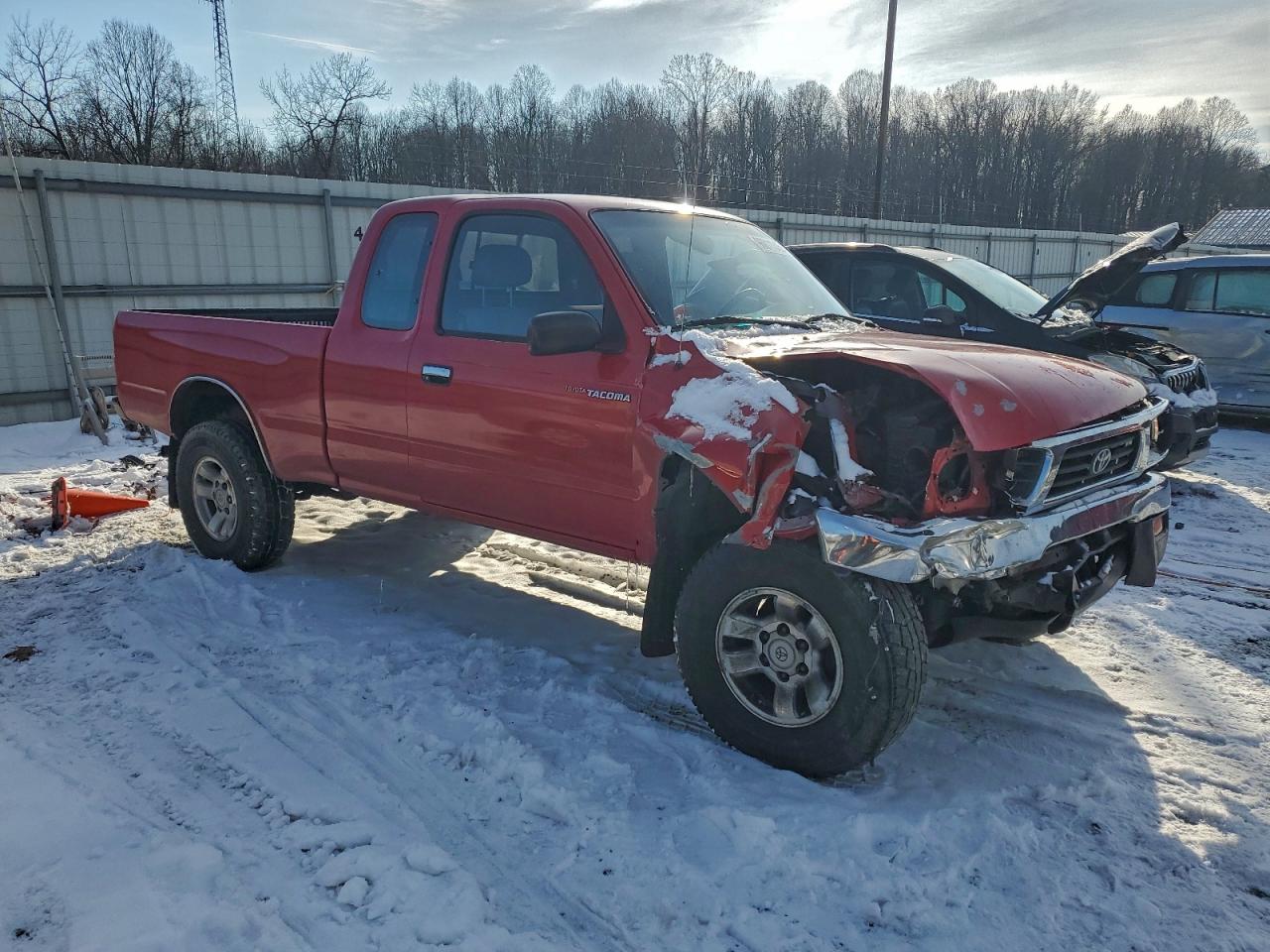 1996 TOYOTA TACOMA XTRACAB photo 4