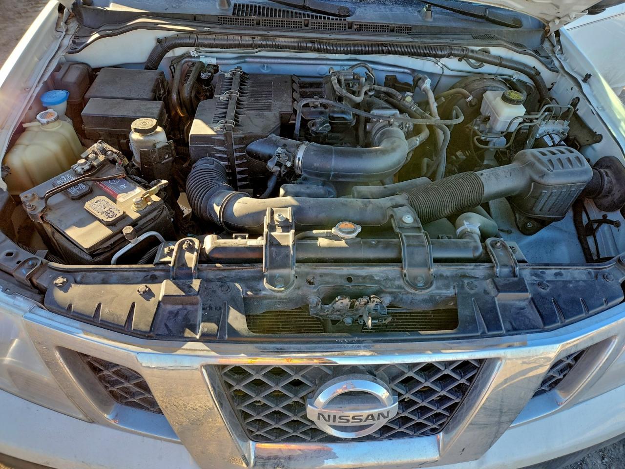 2017 NISSAN FRONTIER S photo 11
