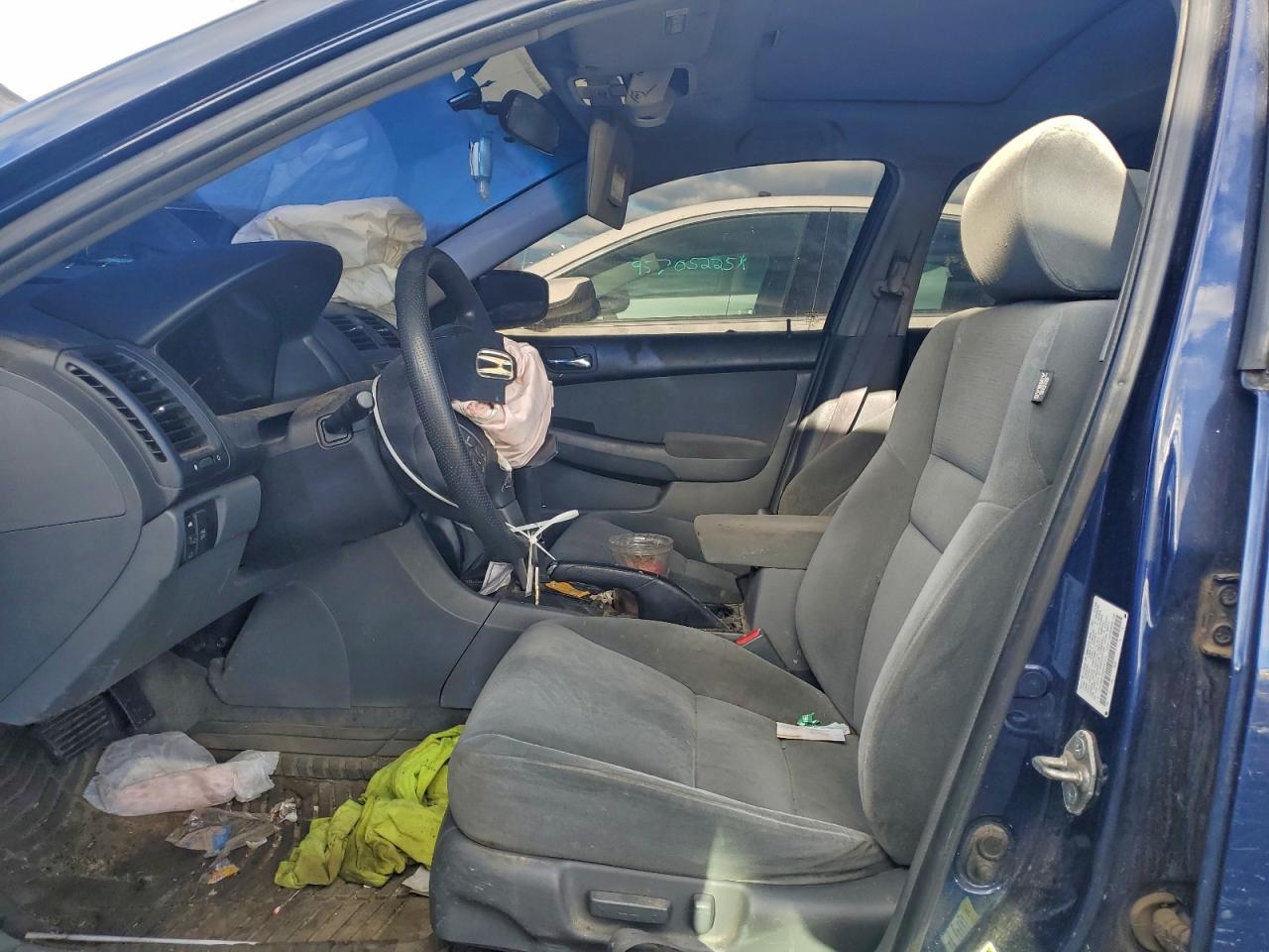 2006 HONDA ACCORD LX photo 7