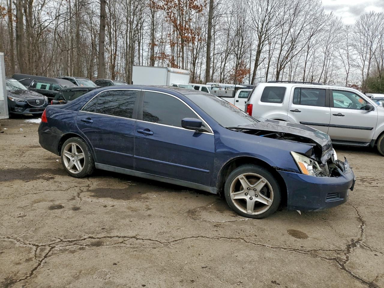 2006 HONDA ACCORD LX photo 4