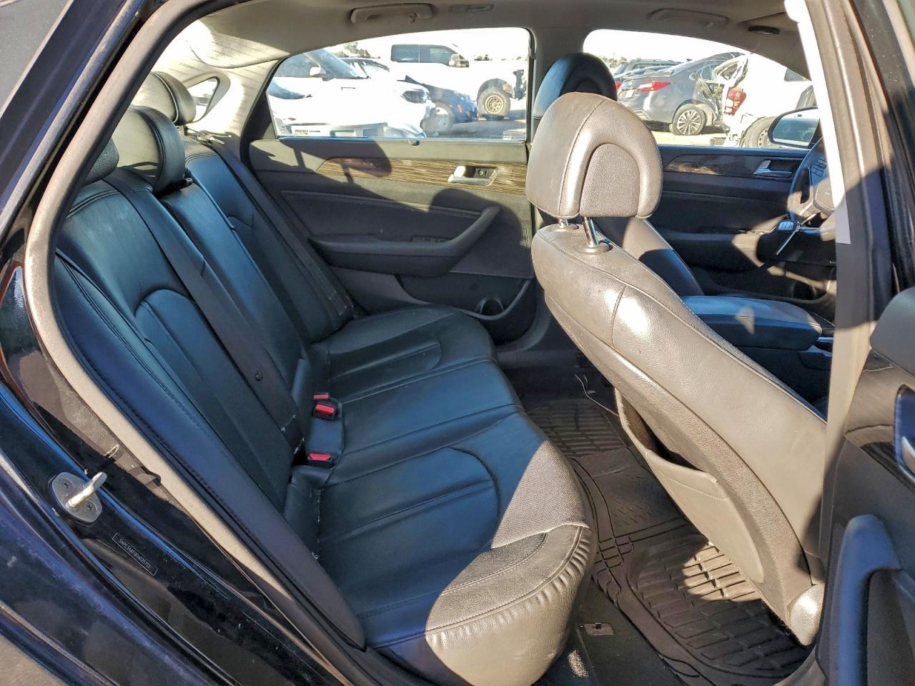 2015 HYUNDAI SONATA SPORT photo 10