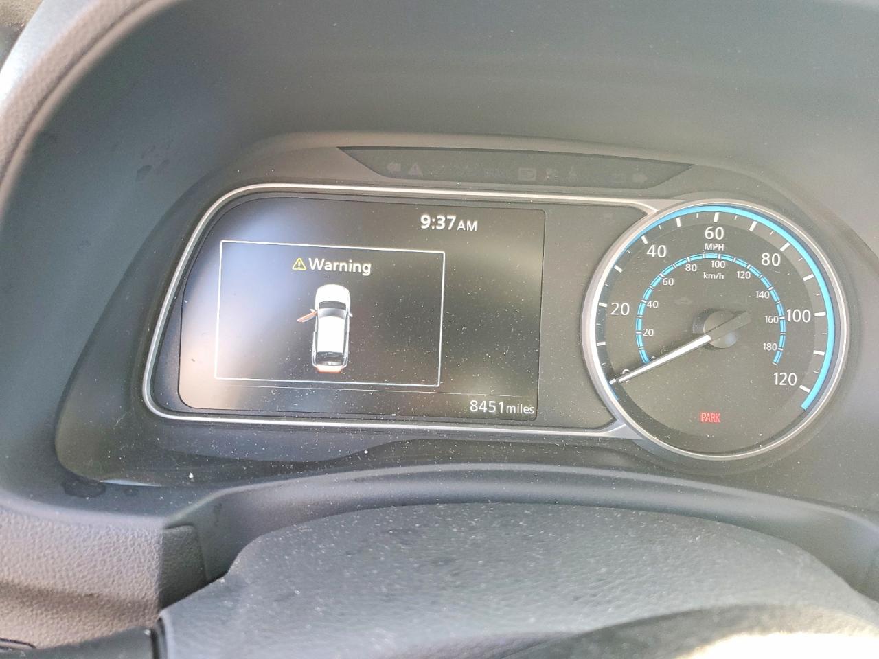 2025 NISSAN LEAF SV PLUS photo 9