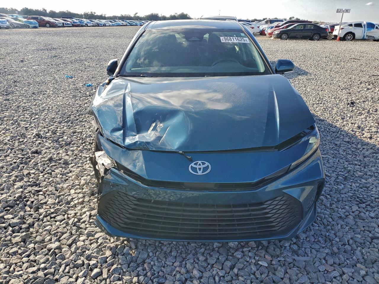 2025 TOYOTA CAMRY XSE photo 9