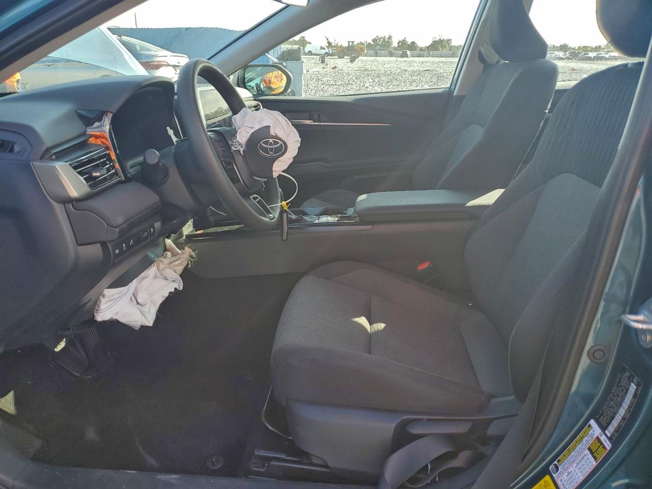 2025 TOYOTA CAMRY XSE photo 13