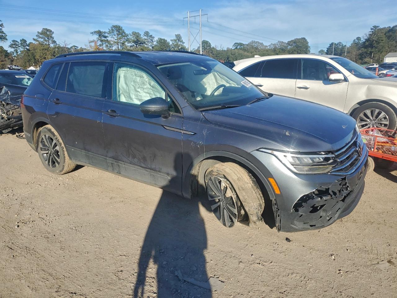 2024 VOLKSWAGEN TIGUAN S photo 4