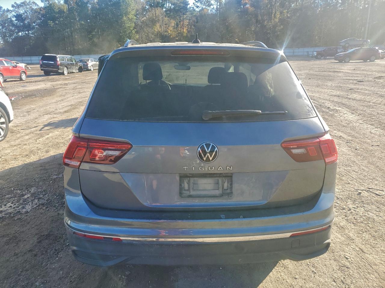 2024 VOLKSWAGEN TIGUAN S photo 6