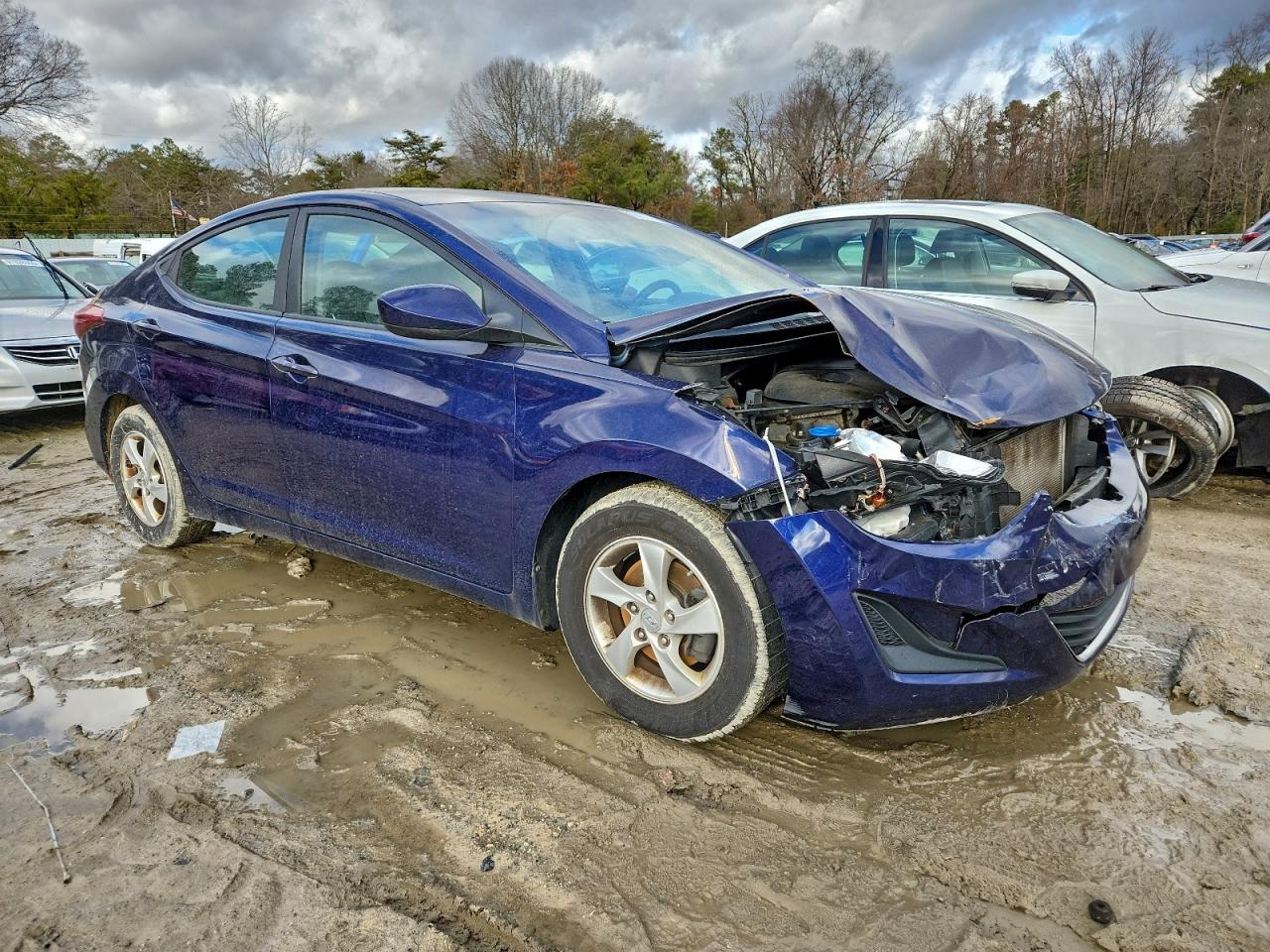 2014 HYUNDAI ELANTRA SE photo 4