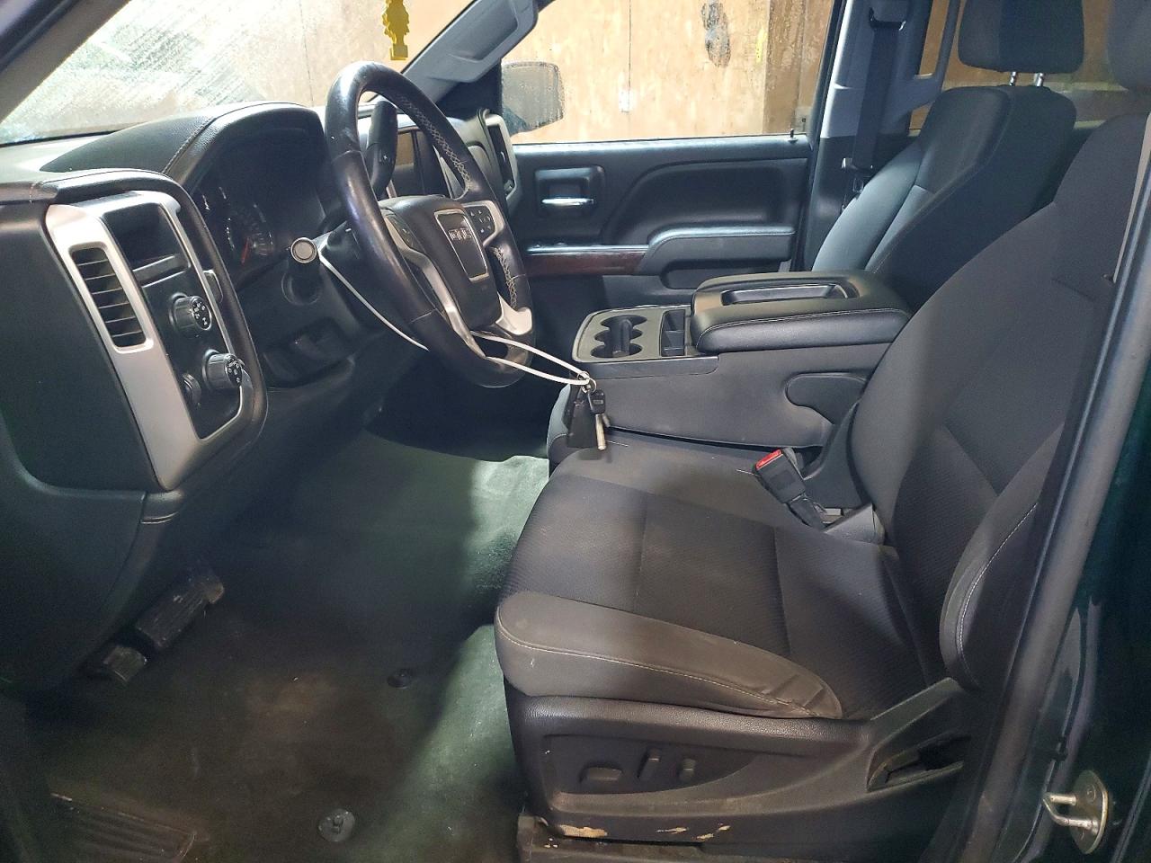 2014 GMC SIERRA K1500 SLE photo 7