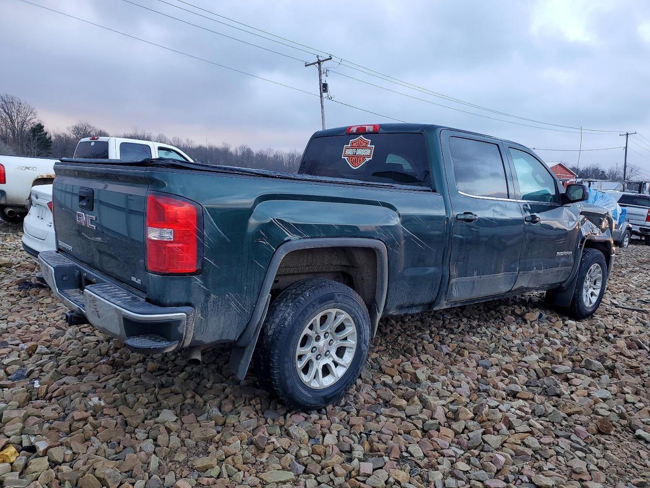 2014 GMC SIERRA K1500 SLE photo 3