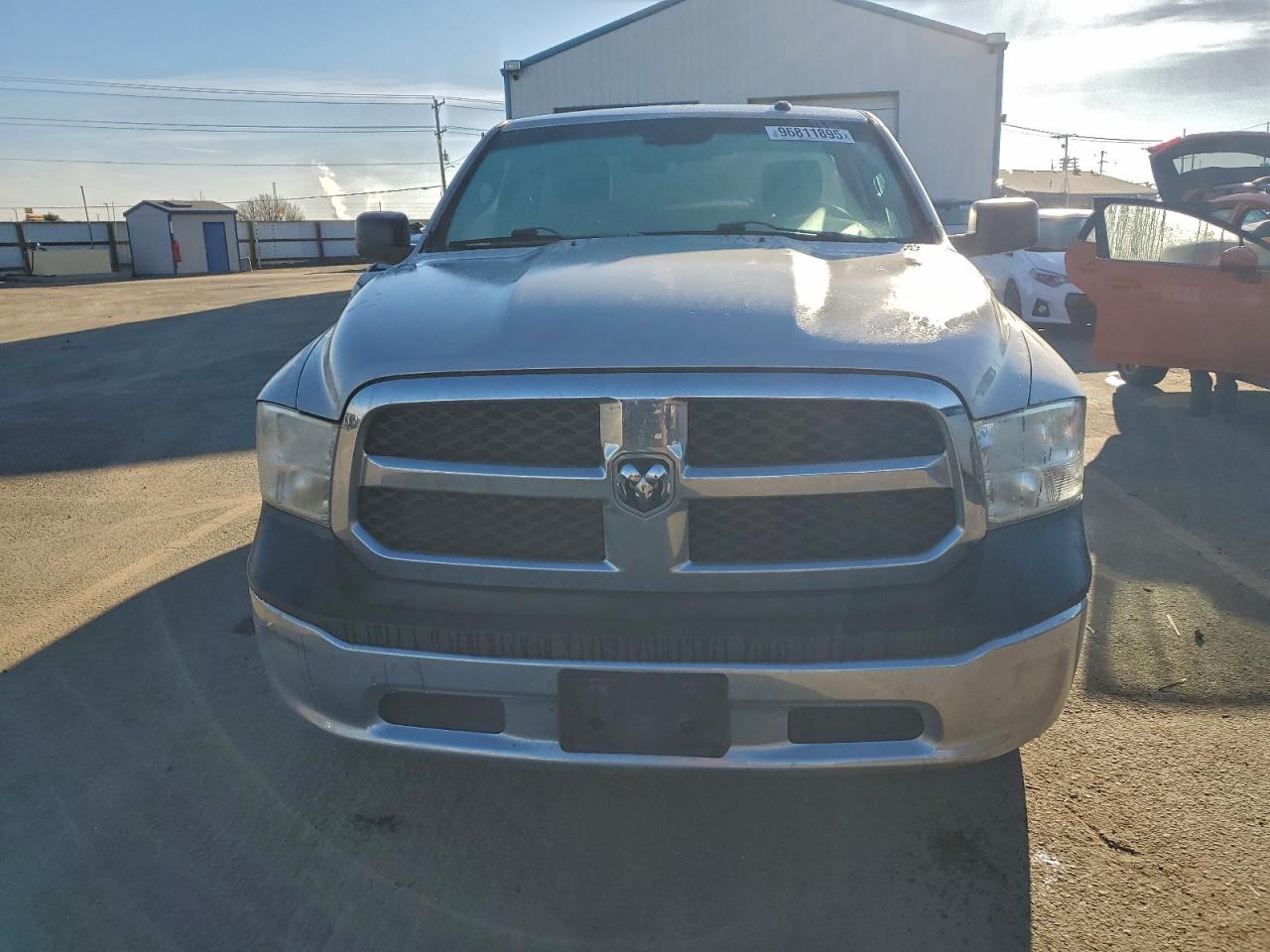 2014 RAM 1500 ST photo 5