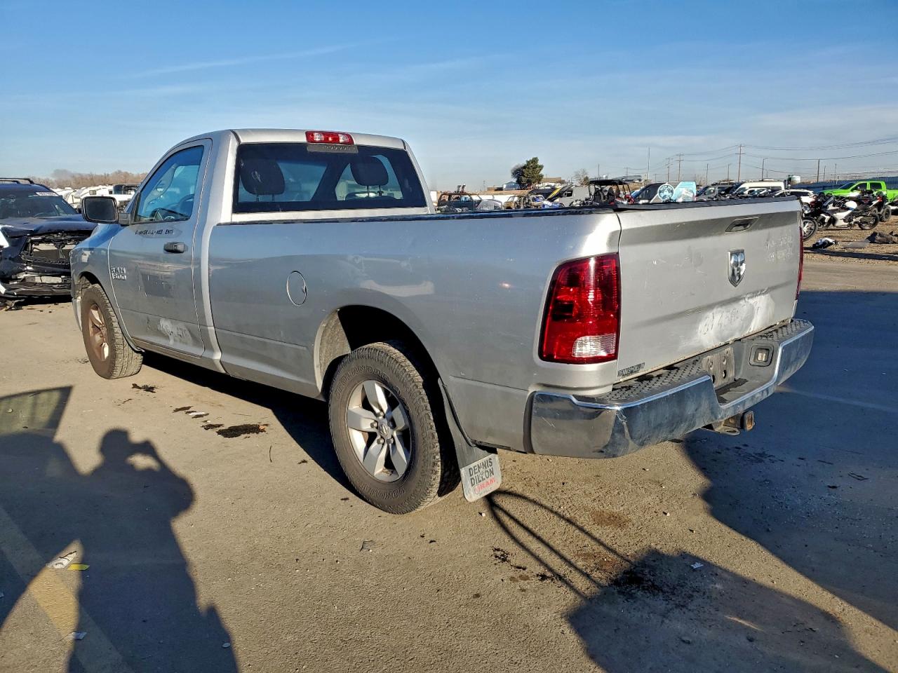 2014 RAM 1500 ST photo 2