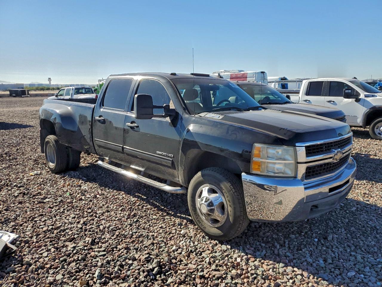 2010 CHEVROLET SILVERADO C3500 LT photo 4