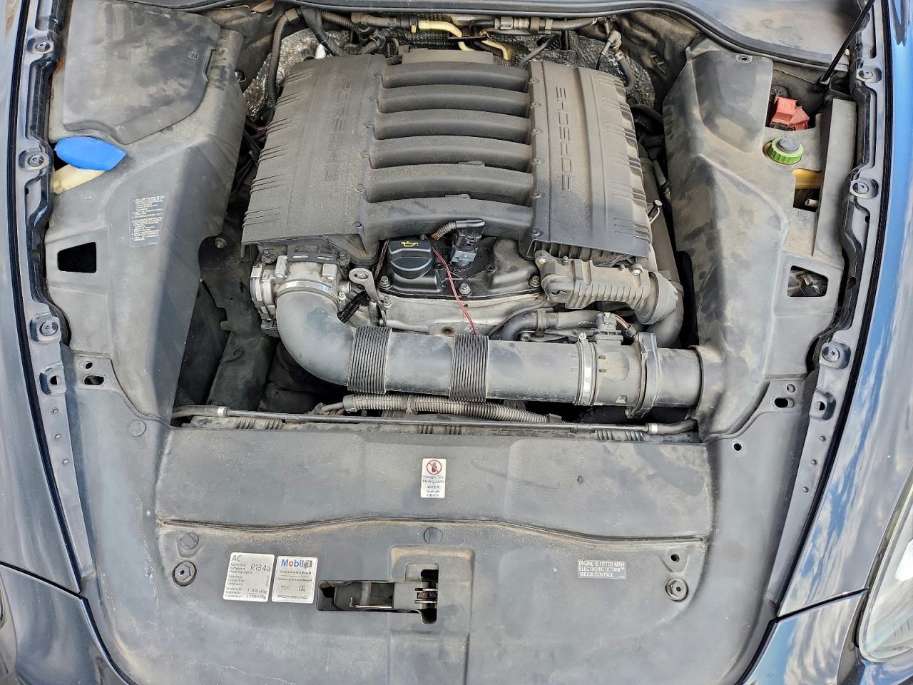 2012 PORSCHE CAYENNE photo 12