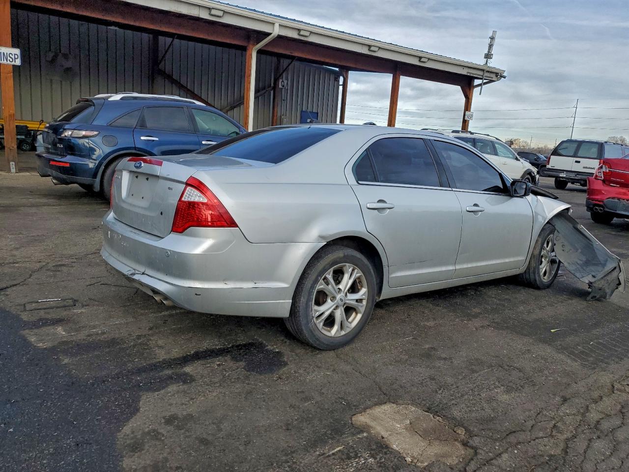 2012 FORD FUSION SE photo 3