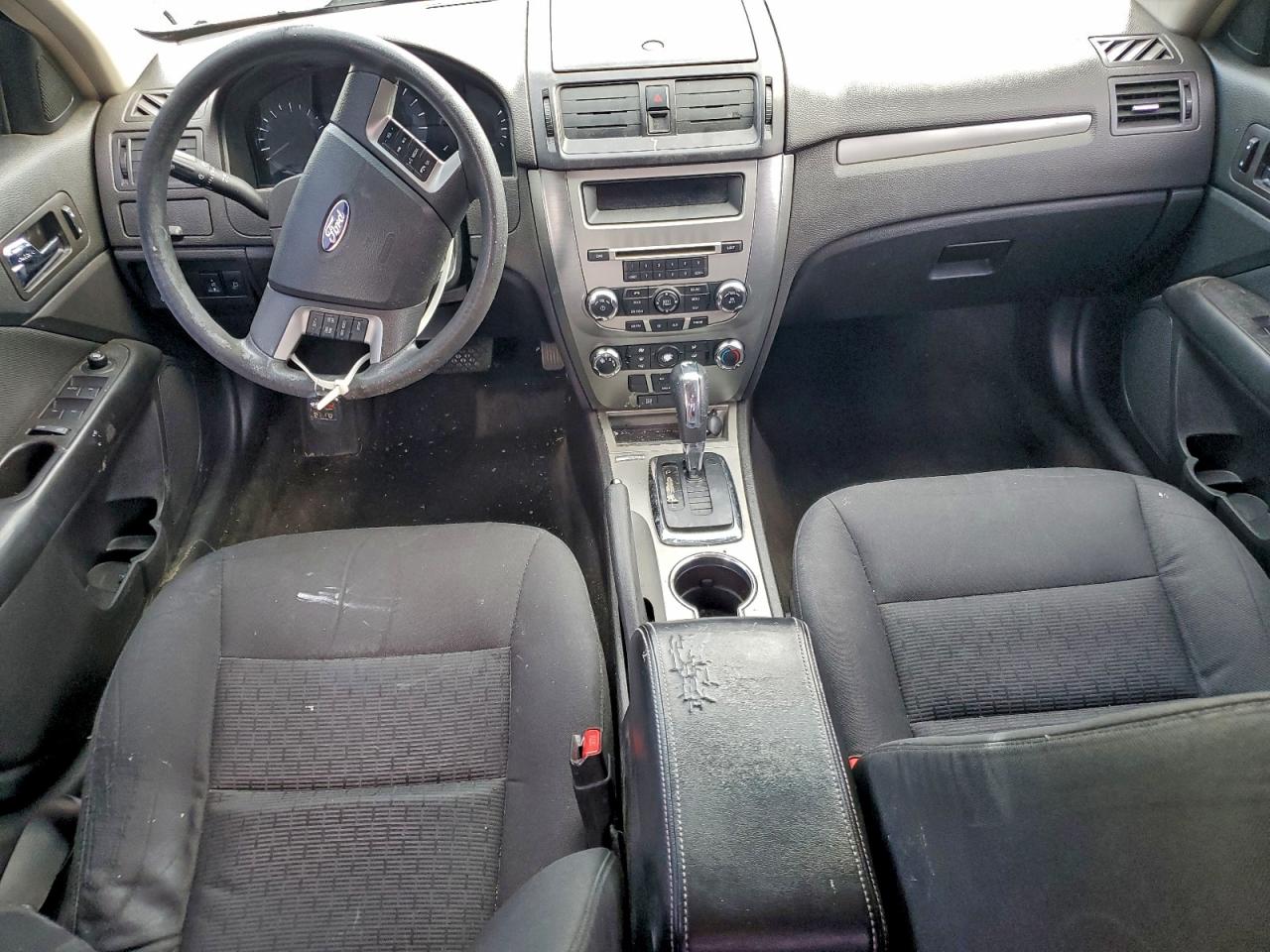 2012 FORD FUSION SE photo 8
