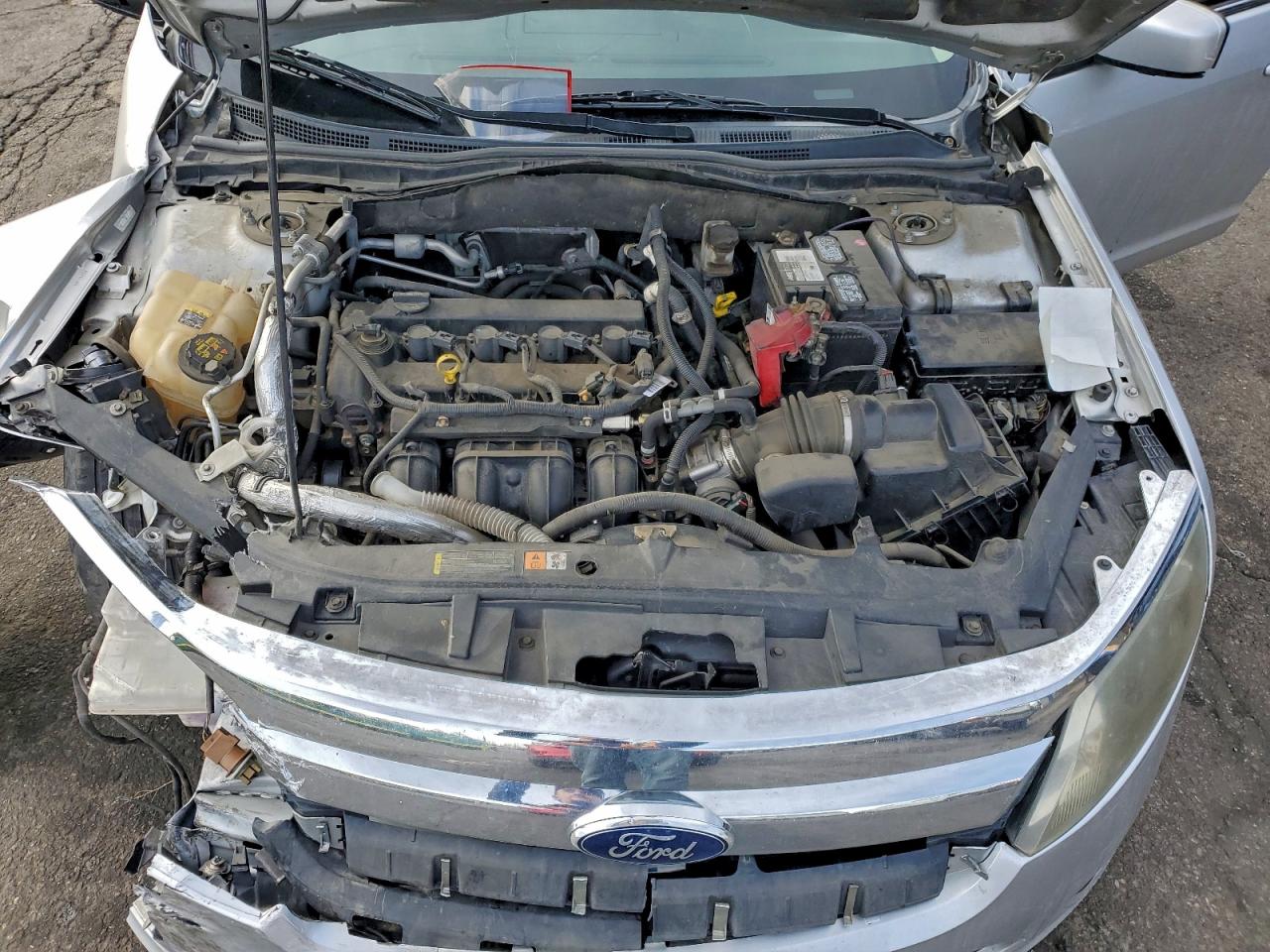 2012 FORD FUSION SE photo 11