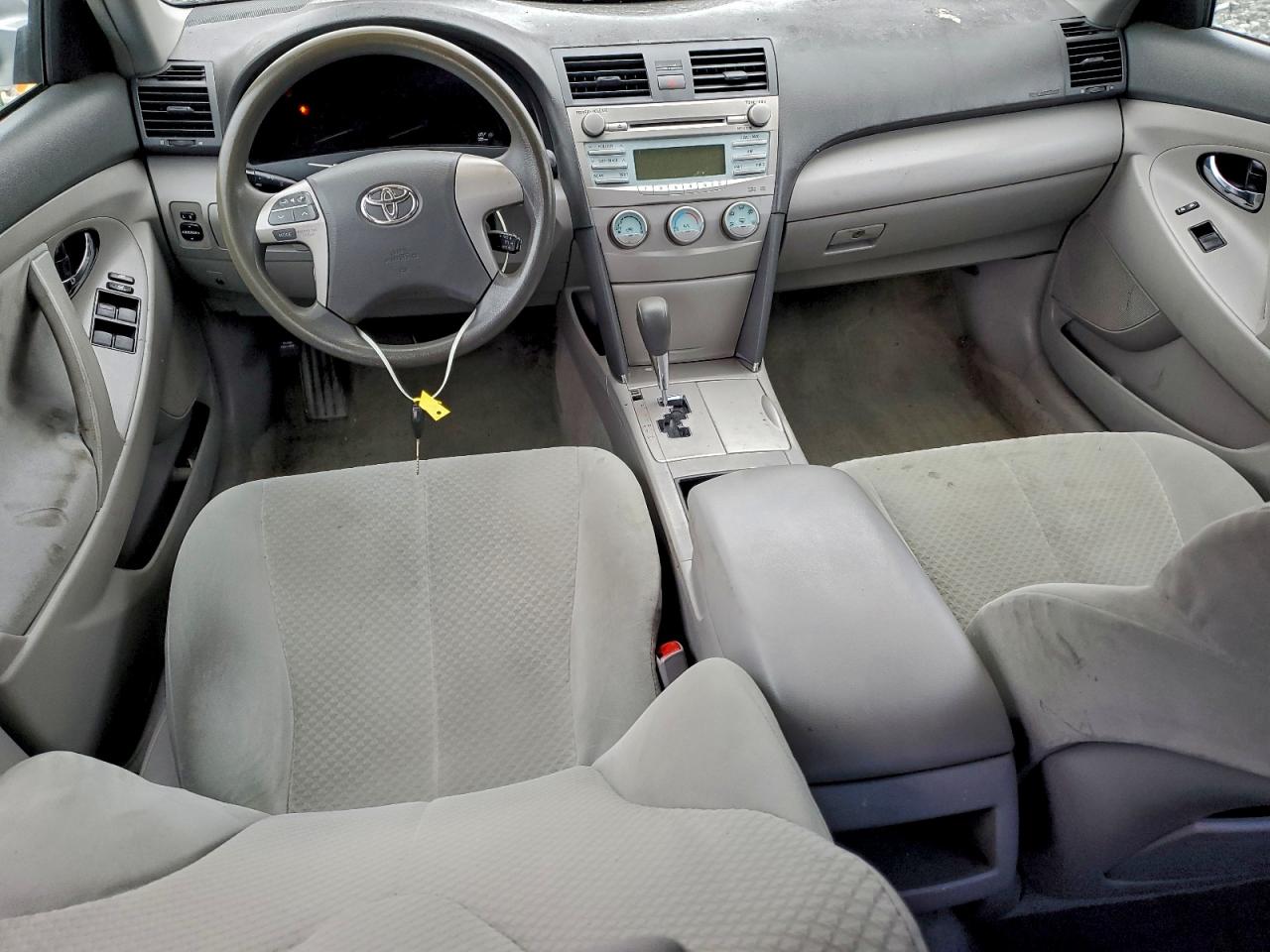 2007 TOYOTA CAMRY CE photo 8