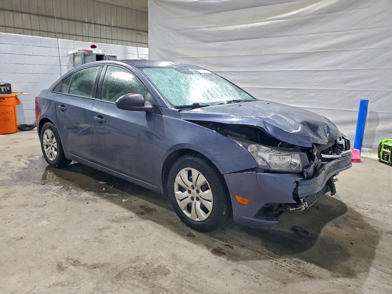 2014 CHEVROLET CRUZE LS photo 4