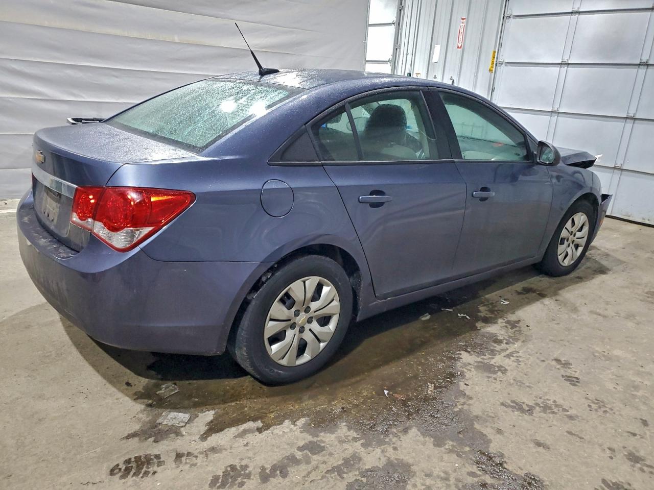 2014 CHEVROLET CRUZE LS photo 3