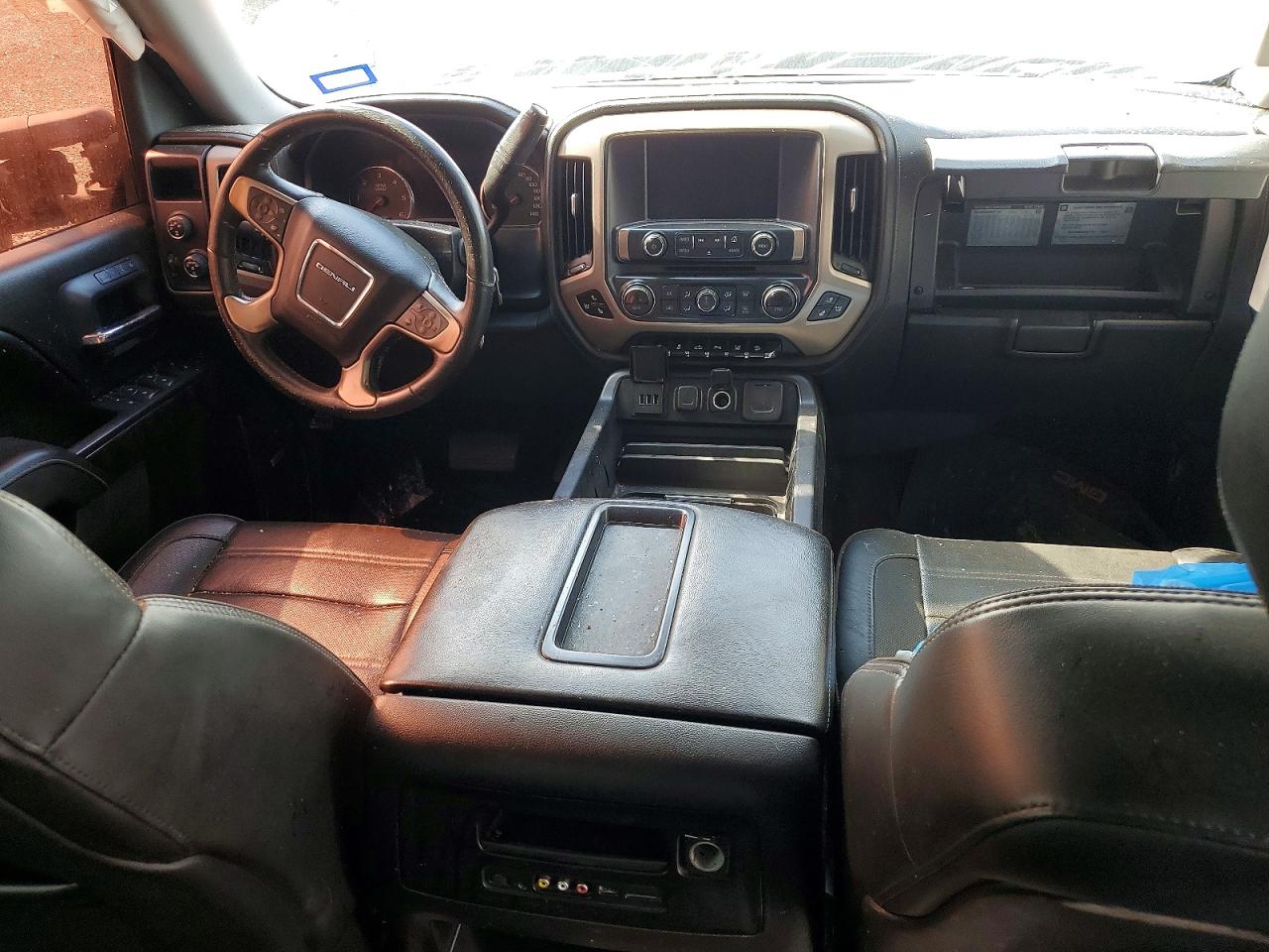 2015 GMC SIERRA K1500 DENALI photo 8