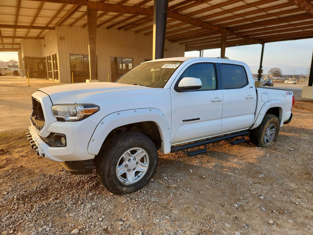 2017 TOYOTA TACOMA