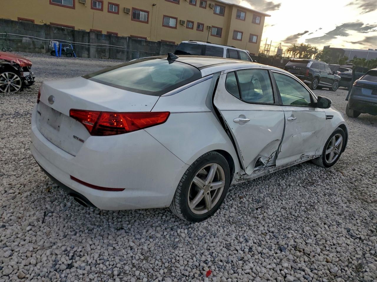 2013 KIA OPTIMA EX photo 3