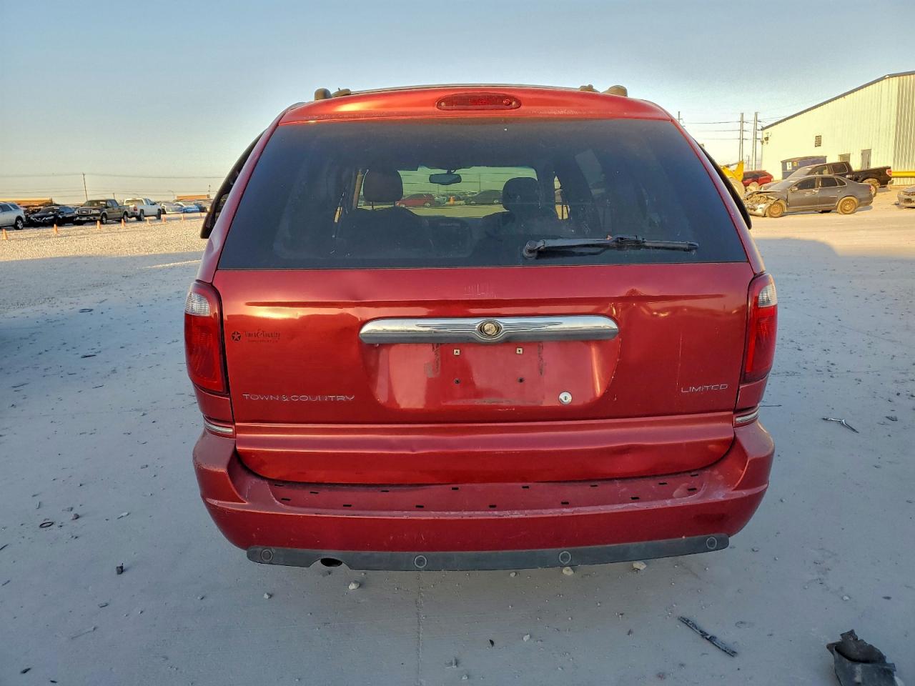 2005 CHRYSLER TOWN & COUNTRY LIMITED photo 6