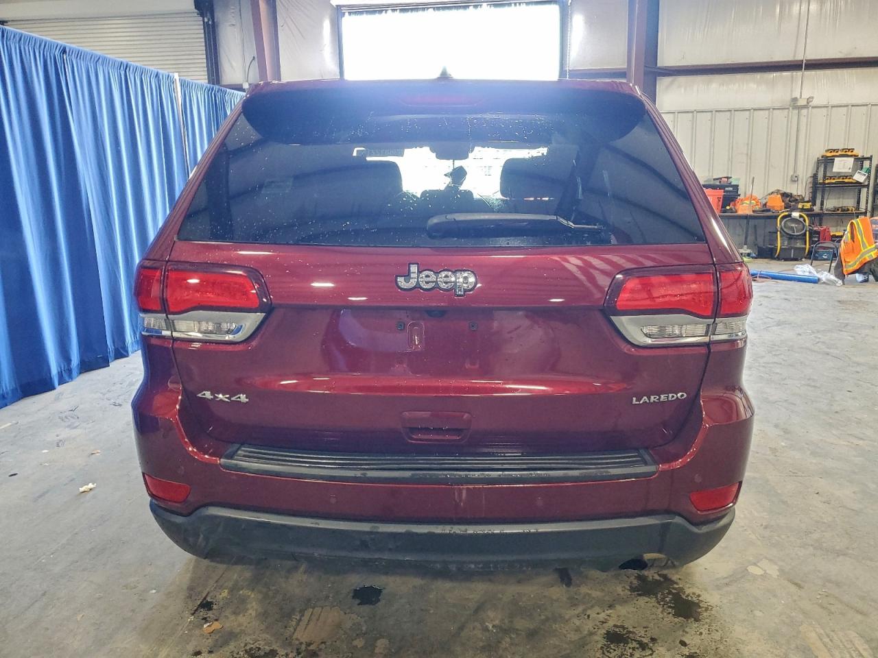 2022 JEEP GRAND CHEROKEE LAREDO E photo 6