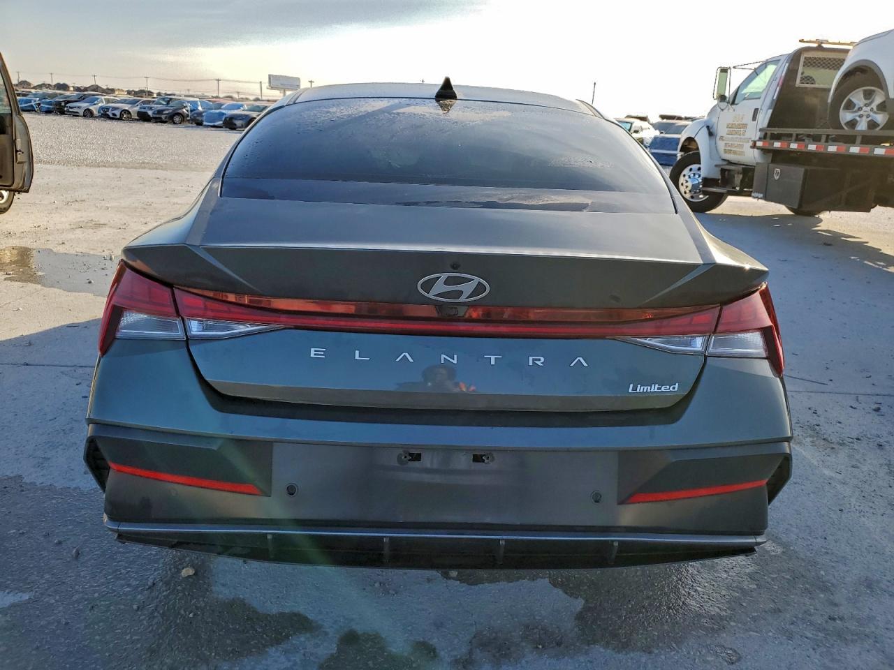 2024 HYUNDAI ELANTRA LIMITED photo 11
