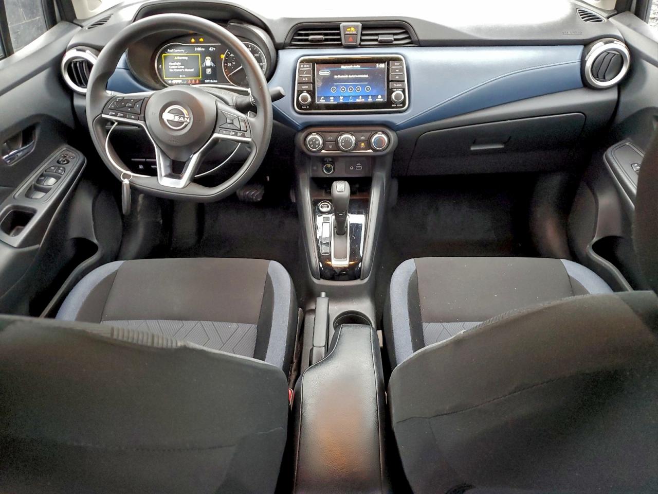 2025 NISSAN VERSA SV photo 8