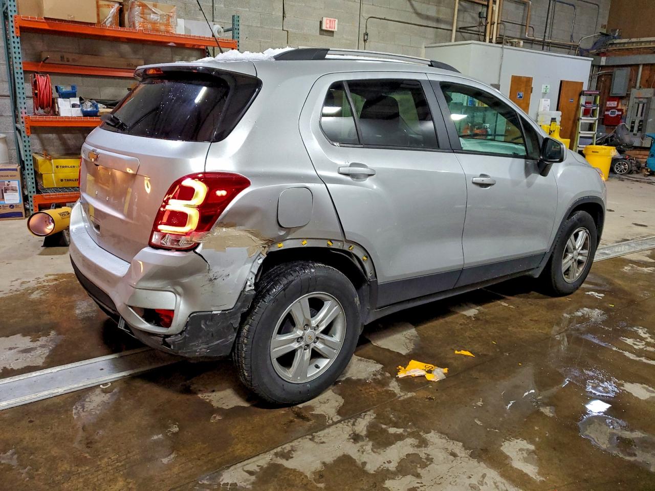 2021 CHEVROLET TRAX 1LT photo 3