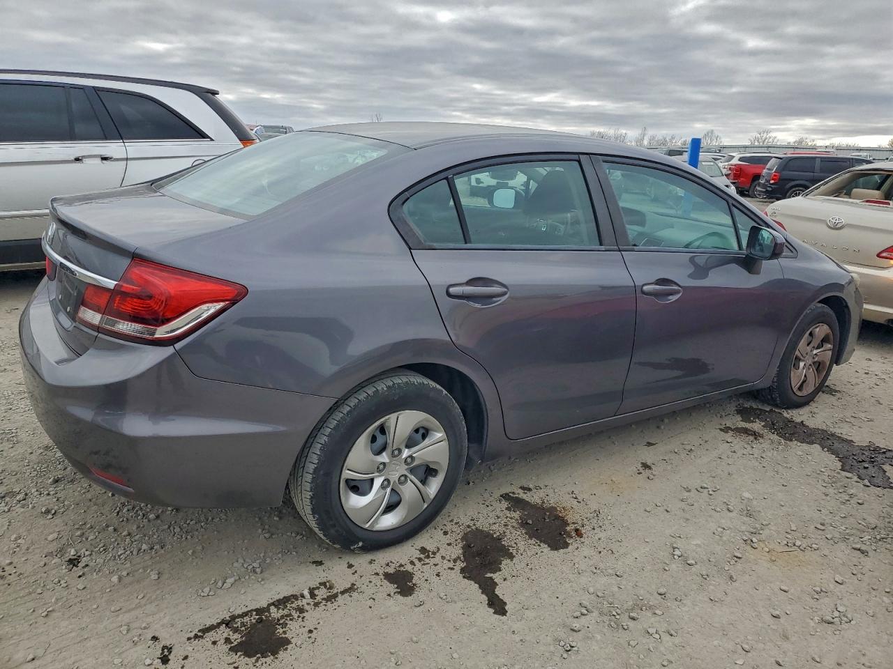 2015 HONDA CIVIC LX photo 3