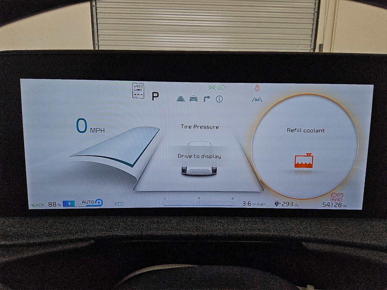 2024 KIA EV6 LIGHT photo 9
