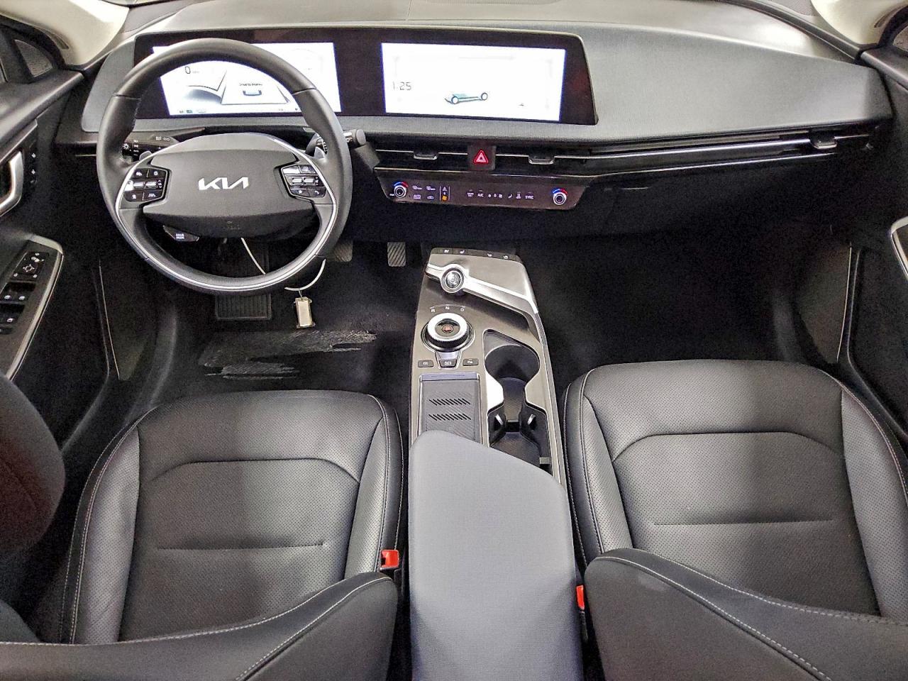 2024 KIA EV6 LIGHT photo 8
