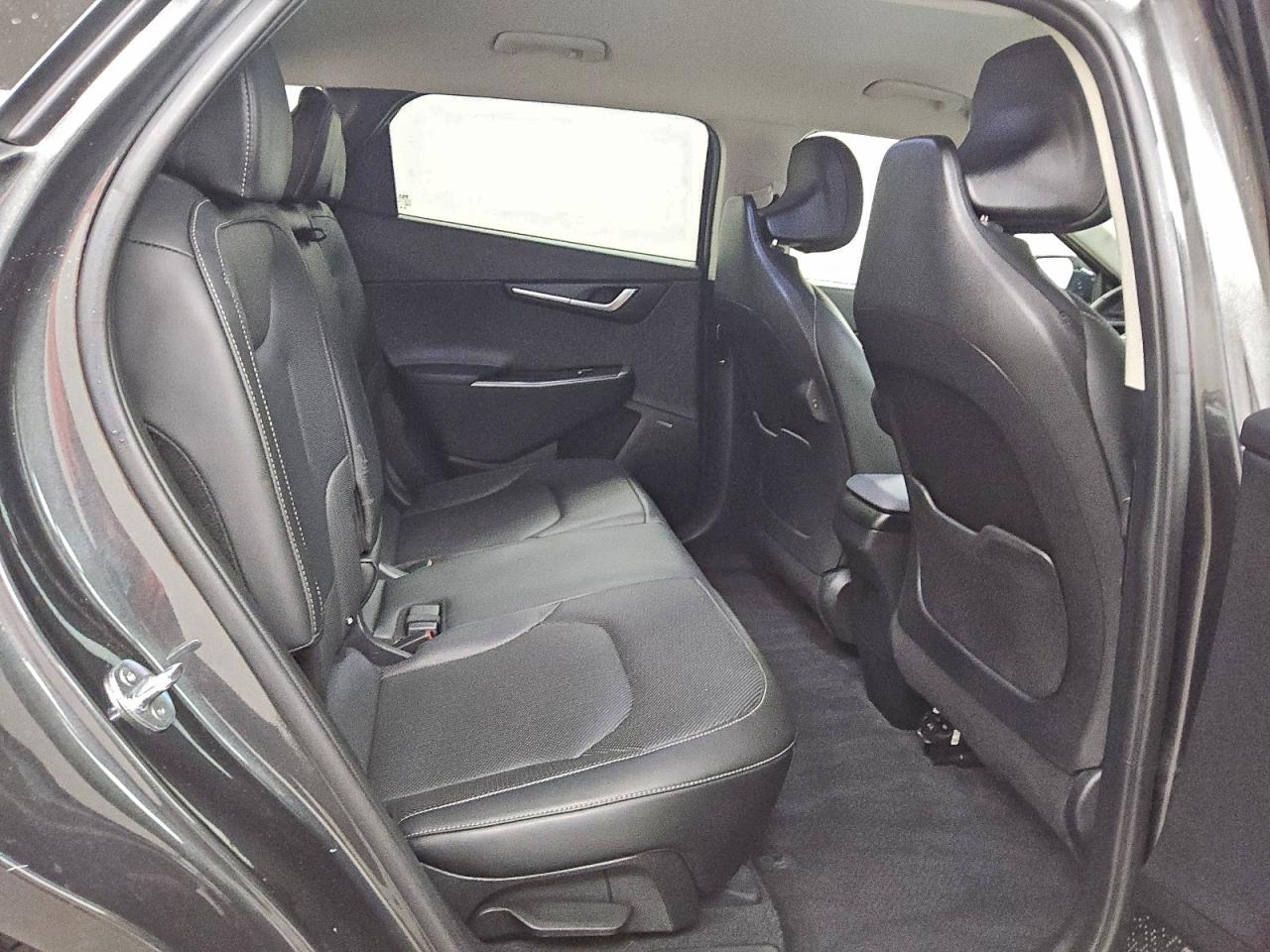 2024 KIA EV6 LIGHT photo 10