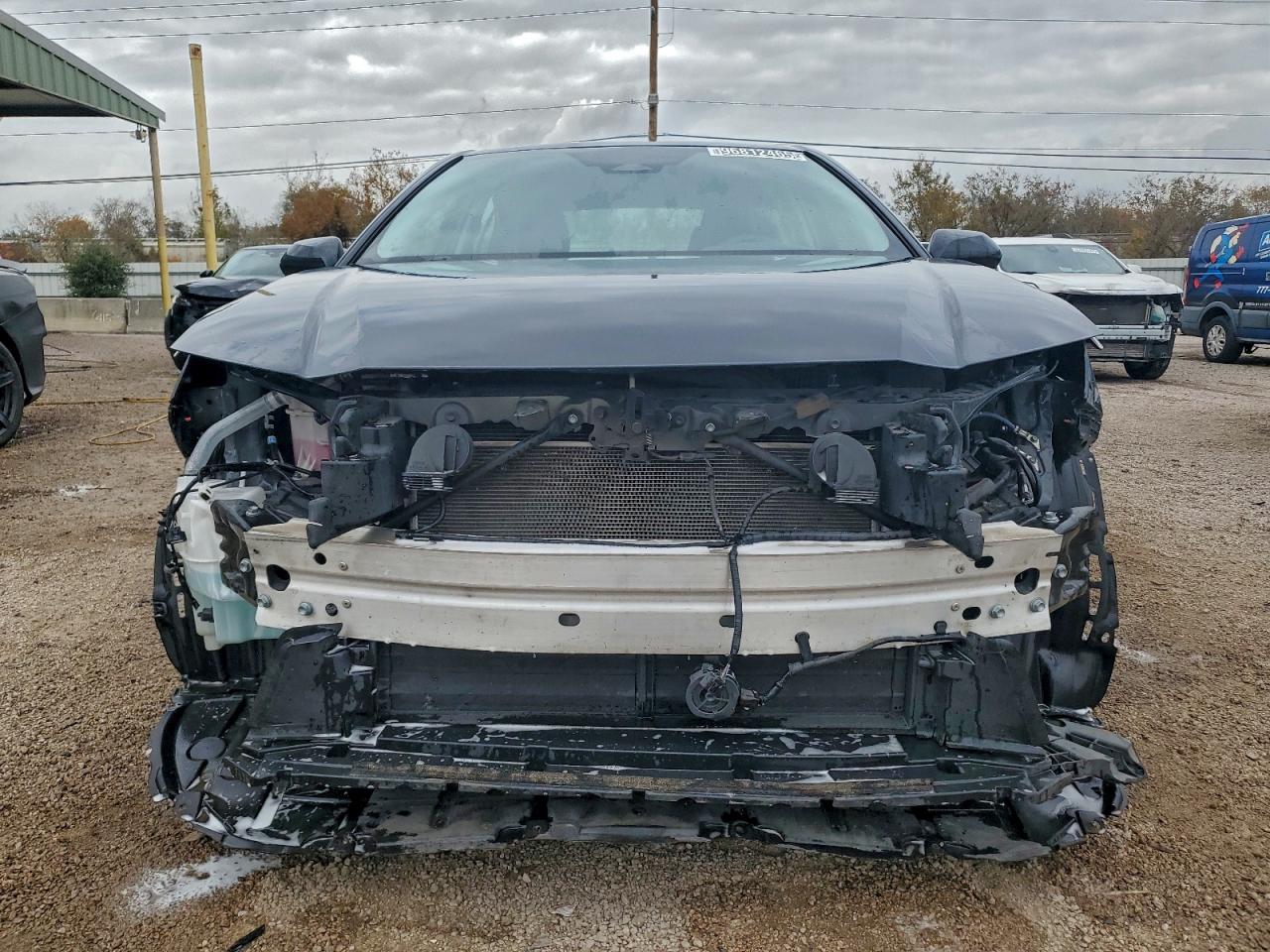 2025 TOYOTA CAMRY XSE photo 5