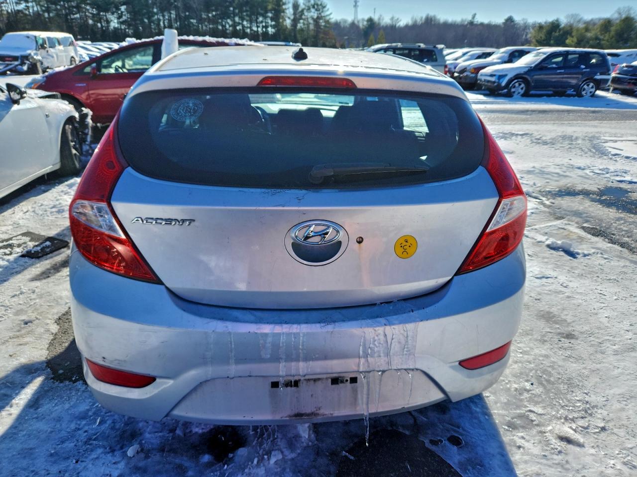 2017 HYUNDAI ACCENT SE photo 6